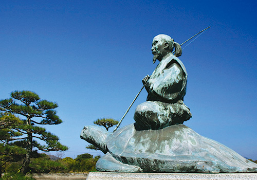 浦島太郎の像の写真
