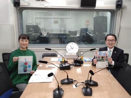 1月15日放送予定のラジオ収録の様子写真