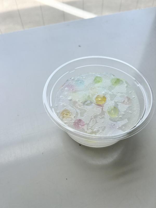 きらきらぷるぷるスライム