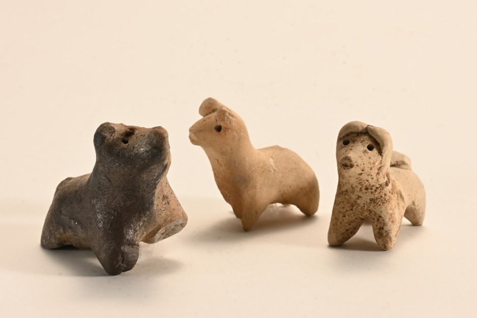 高松城下出土の犬形土製品